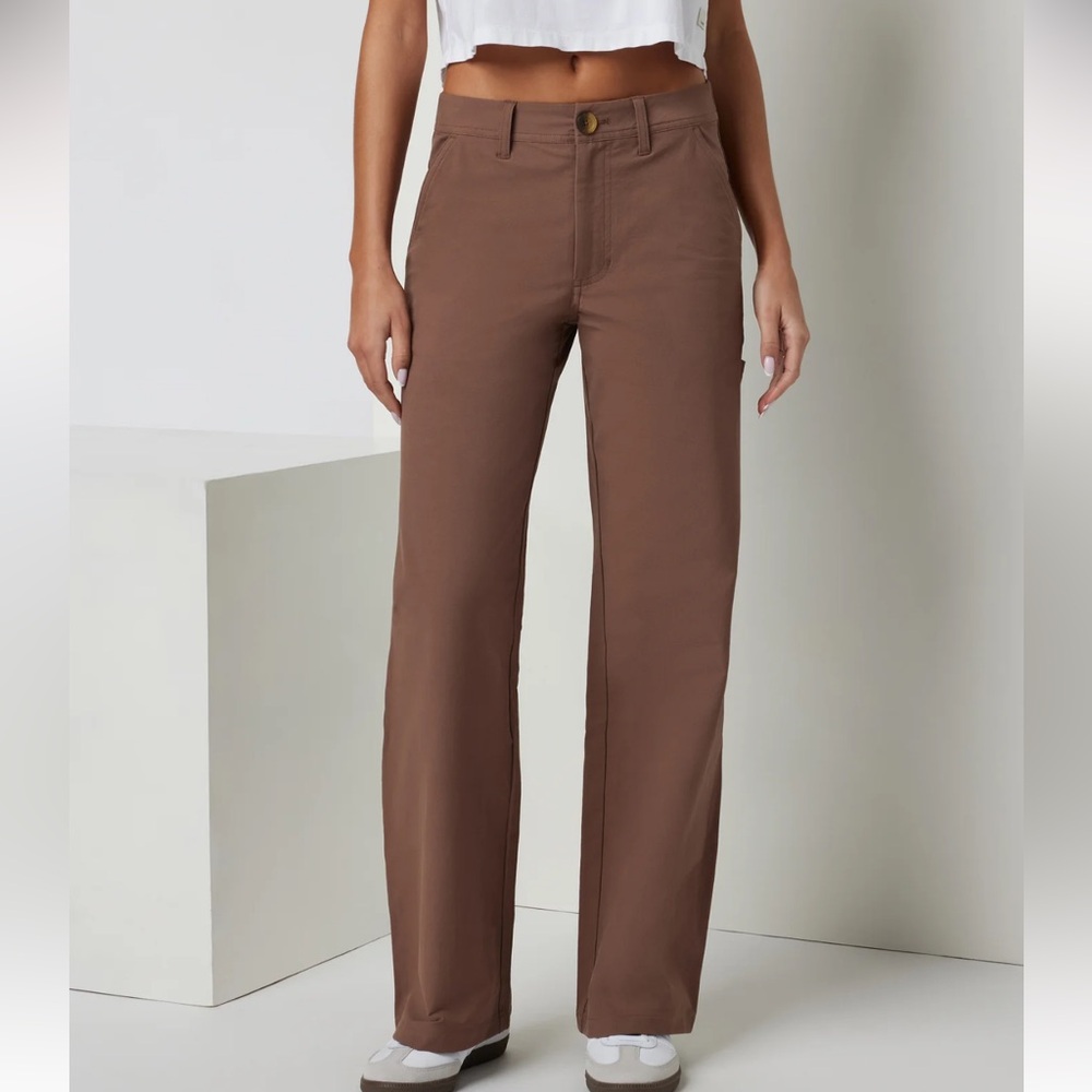 Vuori Getaway Pant in Clove